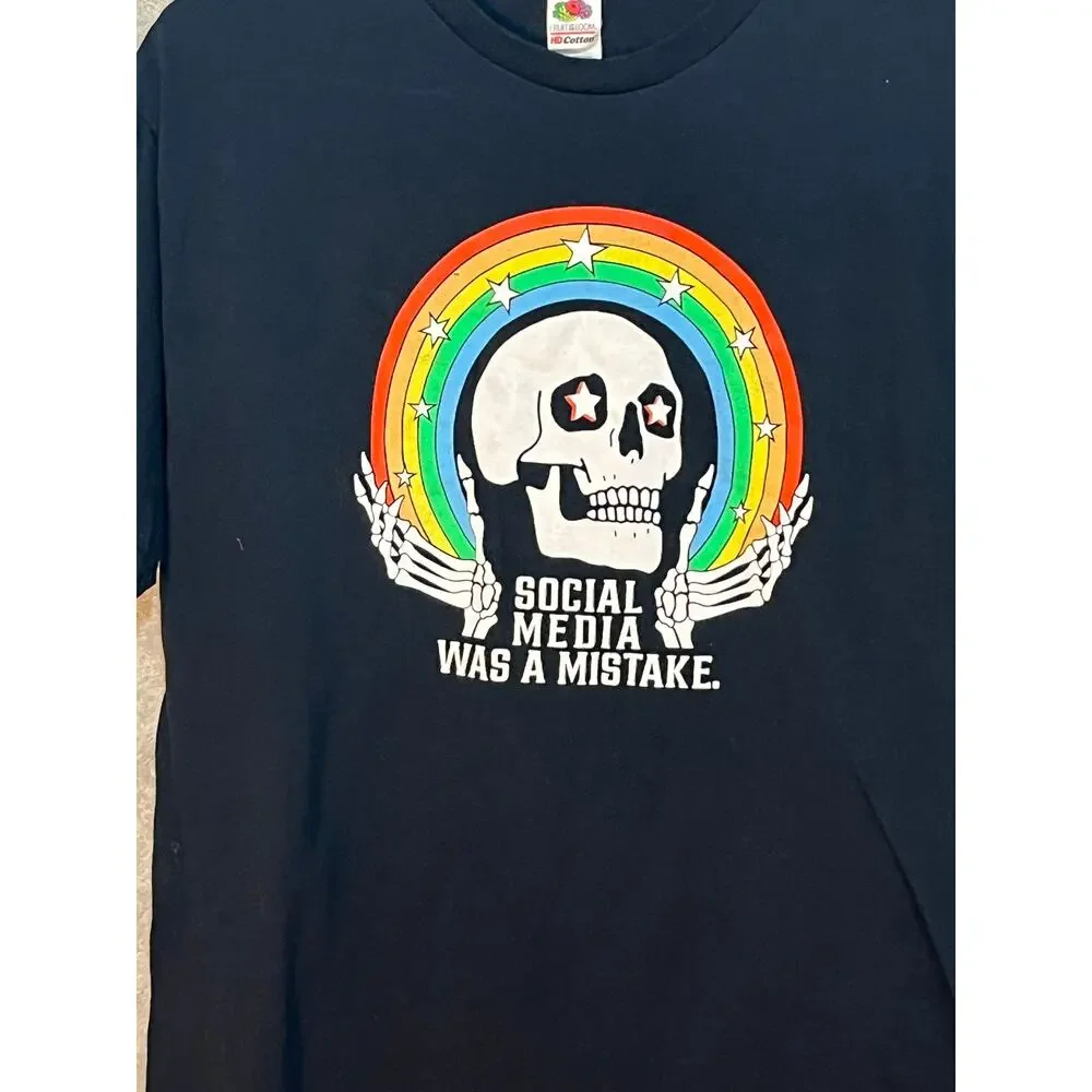 Skull Rainbow Social Media Was a Mistake T-shirt Medium Grunge Whimsigoth